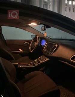 كرايسلر 200